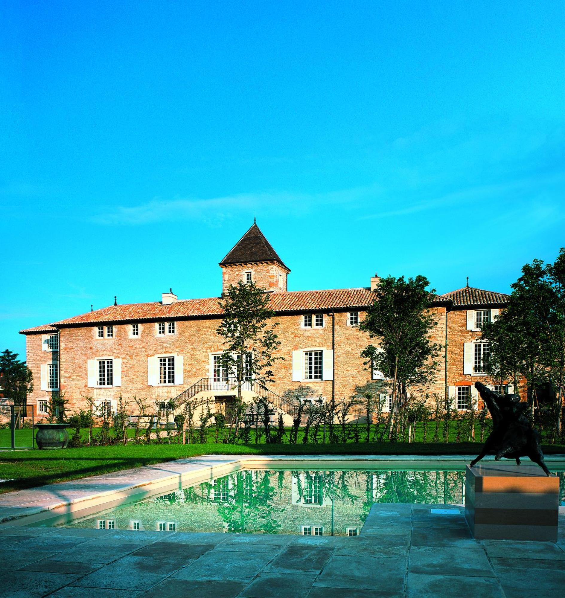 Hotel-Restaurant Le Chateau De Besseuil, Macon Nord - Teritoria Clessé Eksteriør billede